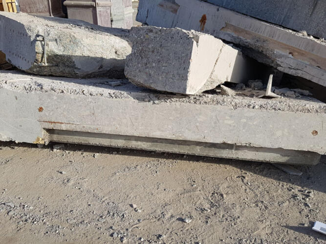 sawing-lump-of-concrete4